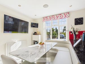 Photo 34- click for photo gallery